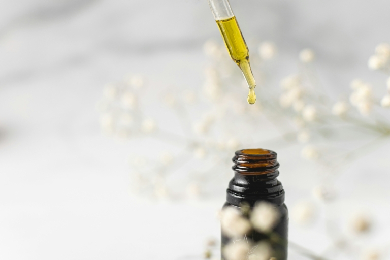 Antidepresszáns illóolajok – aromaterápiás válasz a Kárpát-medencei mentális fáradtságra II.